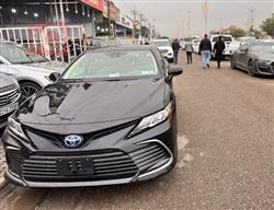 تۆیۆتا کامری